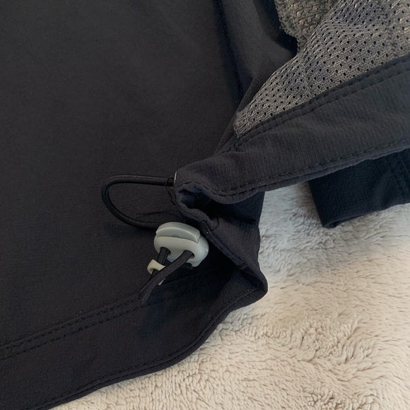 Outdoor Research Soft Shell Black Jacket - Picture 9 of 16